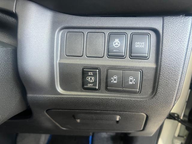 セレナ e-パワー ハイウェイスターV 純正9型ナビ 後席モニター 全周囲カメラ プロパイロット 衝突軽減 両側電動スライドドア 禁煙車 インテリジェントルームミラー LEDヘッド リアオートエアコン パーキングアシスト 純正エアロ(33枚目)