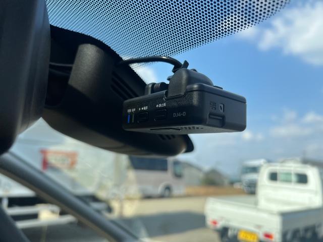 セレナ e-パワー ハイウェイスターV 純正9型ナビ 後席モニター 全周囲カメラ プロパイロット 衝突軽減 両側電動スライドドア 禁煙車 インテリジェントルームミラー LEDヘッド リアオートエアコン パーキングアシスト 純正エアロ(35枚目)