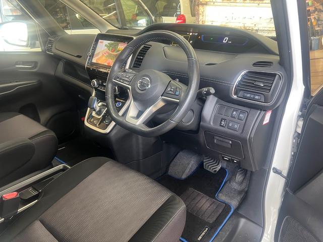 セレナ e-パワー ハイウェイスターV 純正9型ナビ 後席モニター 全周囲カメラ プロパイロット 衝突軽減 両側電動スライドドア 禁煙車 インテリジェントルームミラー LEDヘッド リアオートエアコン パーキングアシスト 純正エアロ(37枚目)