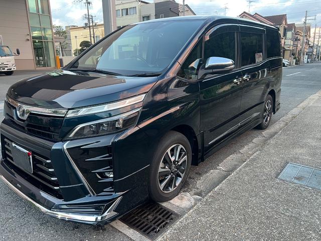 ヴォクシー ＺＳ　煌ＩＩ　モデリスタエアロ・純正９インチナビ（フルセグＴＶ）・１２．１インチ　フリップダウンモニター・両側パワースライドドア・トヨタセーフティーセンス・前後ドラレコ・クルコン・ＥＴＣ・バックカメラ（6枚目）