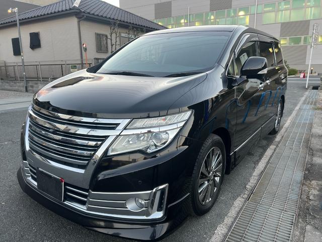 エルグランド ライダー 黒本革シート ライダー・黒革シート・シートヒーター・フリップダウンモニター・パワーバックドア・アラウンドビューモニター・クルーズコントロール・エアロ・両側パワースライドドア・(34枚目)