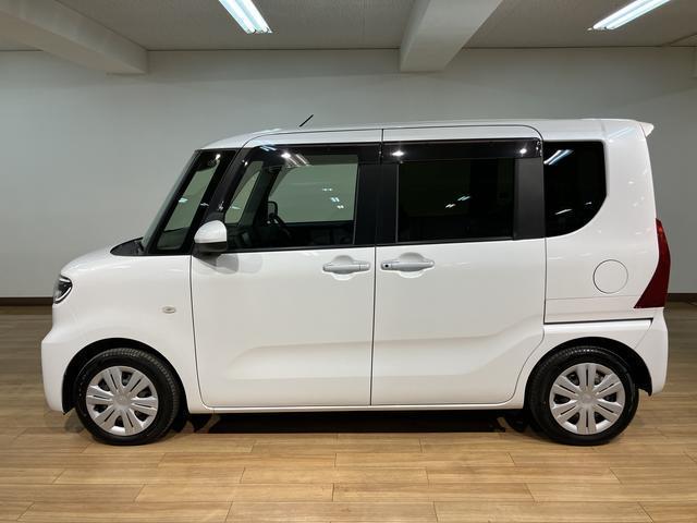 人気カラーのシャイニングホワイトパールのタント！ナビやドラレコ、バックカメラなど装備が揃った１台です♪