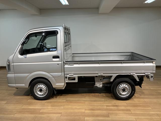 キャリイトラック KCエアコン・パワステ 1年間距離無制限まごころ保証付き/車検整備受渡し/走行1.4万キロ/2WD/オートマチック/エアコン/パワーステアリング/AM/FMラジオ/(14枚目)