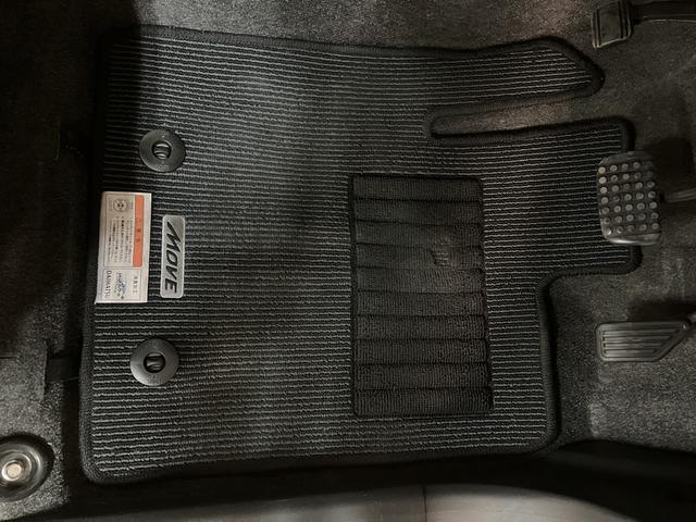 ムーヴ カスタム X ダイハツ認定中古車 1年間距離無制限保証/ディスチャージヘッドランプ/ダイハツ正規ディーラー/オートエアコン/プッシュボタンスタート/純正アルミホイール/キーフリーシステム/アイドリングストップ(22枚目)