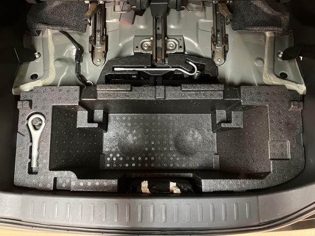 ムーヴ カスタム X ダイハツ認定中古車 1年間距離無制限保証/ディスチャージヘッドランプ/ダイハツ正規ディーラー/オートエアコン/プッシュボタンスタート/純正アルミホイール/キーフリーシステム/アイドリングストップ(32枚目)