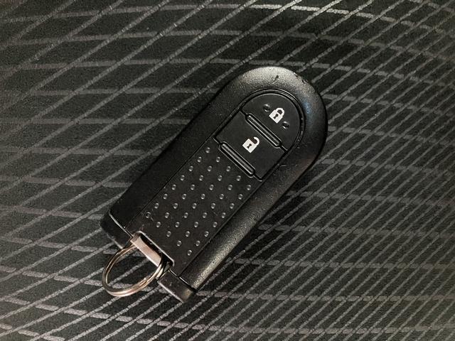 ８インチナビやバックカメラなど装着済みのムーヴカスタムが登場！４ＷＤ・ターボモデルですのでいろいろ使い勝手が良いですよ！