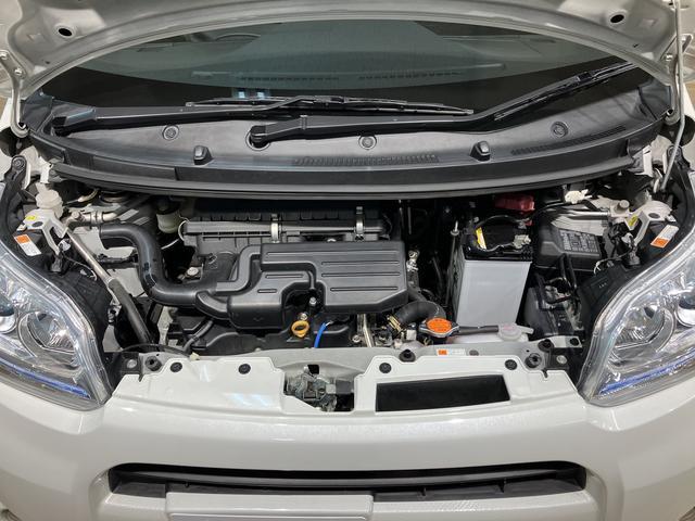 ムーヴ カスタム　Ｘリミテッド　ナビゲーション（ワンセグ対応）　バックカメラ　ディスチャージヘッドライト　キーフリーシステム　プッシュスタート　ダイハツ認定中古車　１年間走行距離無制限保証（8枚目）