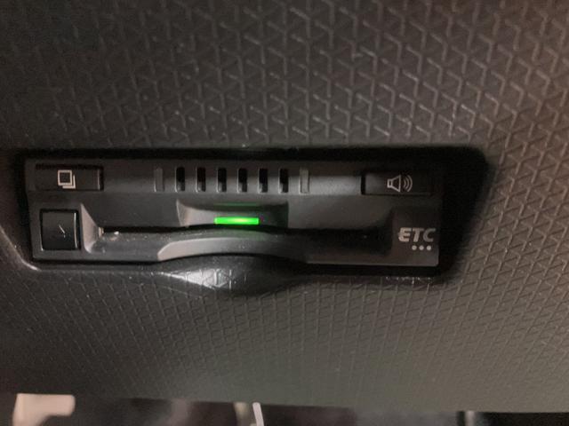 タント カスタムＸセレクション　ナビゲーション　全方位カメラ　ナビ連動型前後ドライブレコーダー　ＥＴＣ車載器　ＬＥＤヘッドライト　キーフリーシステム　プッシュスタート　両側電動スライドドア　シートヒーター（8枚目）