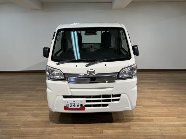 ハイゼットトラック スタンダードＳＡＩＩＩｔ　１年間距離無制限保証／４速オートマチック／衝突軽減ブレーキ／ダイハツ認定中古車／エアコン／パワーステアリング／ＡＭ／ＦＭラジオ／車検整備付き（4枚目）