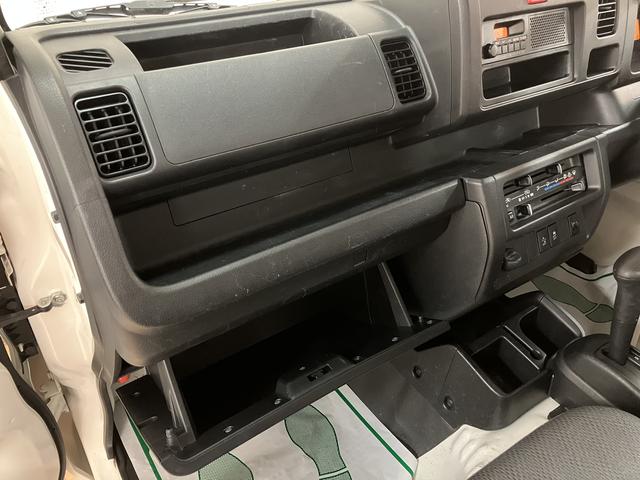 ハイゼットトラック スタンダードＳＡＩＩＩｔ　１年間距離無制限保証／４速オートマチック／衝突軽減ブレーキ／ダイハツ認定中古車／エアコン／パワーステアリング／ＡＭ／ＦＭラジオ／車検整備付き（21枚目）