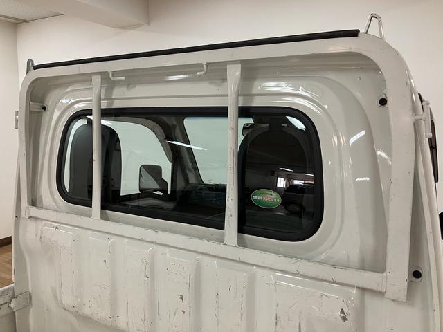 ハイゼットトラック スタンダードＳＡＩＩＩｔ　１年間距離無制限保証／４速オートマチック／衝突軽減ブレーキ／ダイハツ認定中古車／エアコン／パワーステアリング／ＡＭ／ＦＭラジオ／車検整備付き（28枚目）