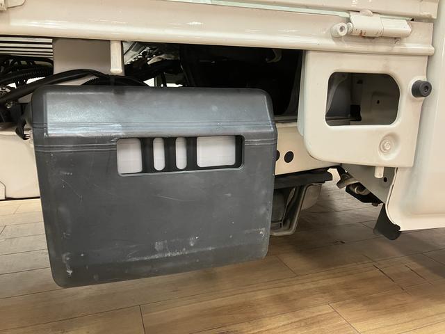 ハイゼットトラック スタンダードＳＡＩＩＩｔ　１年間距離無制限保証／４速オートマチック／衝突軽減ブレーキ／ダイハツ認定中古車／エアコン／パワーステアリング／ＡＭ／ＦＭラジオ／車検整備付き（33枚目）