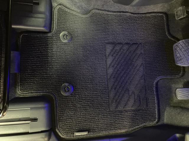 タント カスタムＲＳスタイルセレクション　９インチナビ／全方位カメラ　９インチナビゲーション　全方位カメラ　ナビ連動前後ドラレコ　ＥＴＣ車載器　ターボ　クルーズコントロール　両側電動スライドドア　シートヒーター　車検整備付き　１年間走行距離無制限保証（30枚目）