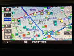 ダイハツ純正ナビゲーションを装備しています☆ＴＶは画像がきれいなフルセグになっていてスマホに入っている音楽もＢｌｕｅｔｏｏｔｈで繋いで楽しんでいただけます☆ 6