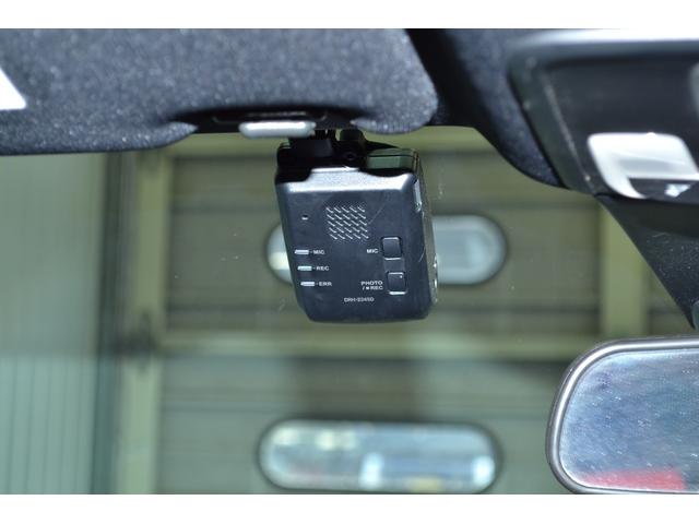 シビック タイプＲ　タイプＲ（４名）　ワンオーナー　禁煙車　ターボ　６速ミッション　純正前後ドライブレコーダー　純正フロアマット　ＥＴＣ２．０　スマートキー２個　プッシュスタート　バケットシート　純正ブレンボブレーキ（39枚目）