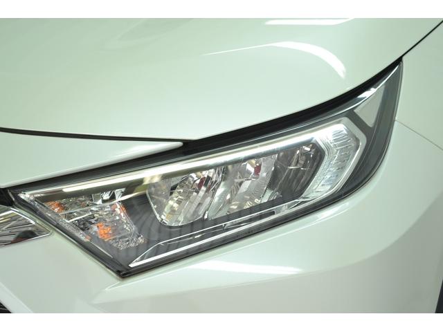 RAV4 G 4WD モデリスタエアロ デジタルインナーミラー ハンドルヒーター シートヒーター 社外18インチアルミ 純正アルミスタッドレスセット 純正9インチナビ バックカメラ ETC ワンオーナー 禁煙車(10枚目)