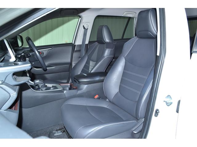 RAV4 G 4WD モデリスタエアロ デジタルインナーミラー ハンドルヒーター シートヒーター 社外18インチアルミ 純正アルミスタッドレスセット 純正9インチナビ バックカメラ ETC ワンオーナー 禁煙車(41枚目)