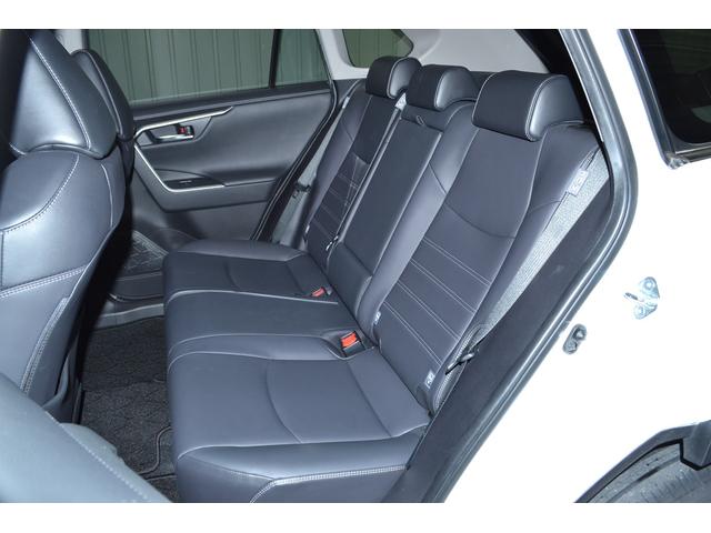 RAV4 G 4WD モデリスタエアロ デジタルインナーミラー ハンドルヒーター シートヒーター 社外18インチアルミ 純正アルミスタッドレスセット 純正9インチナビ バックカメラ ETC ワンオーナー 禁煙車(45枚目)