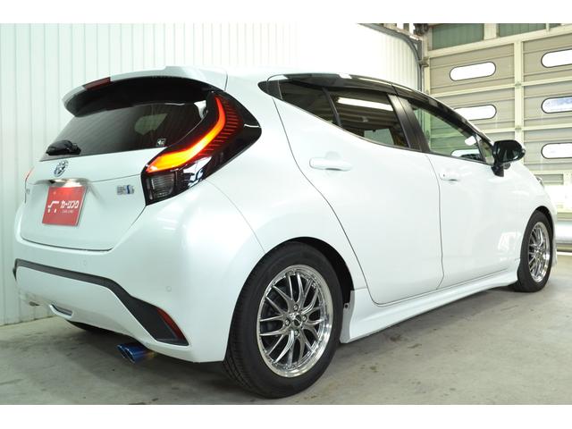 アクア Z モデリスタエアロ(F・S)/ブリッツ車高調/DSCプラス/社外16インチアルミホイール/純正アルミホイール+スタッドレスタイヤ付き/ワンオーナー/純正ショック有り/修復歴無し/CD・DVD/ETC/(11枚目)