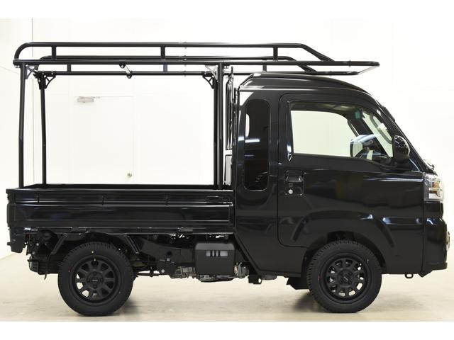 ハイゼットトラック 4WD/CVT/HARDCARGO/職人使用/届出済未使用車ブラック(5枚目)