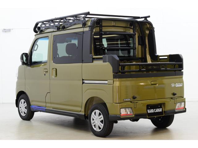 アトレー アトレーデッキバン 4WD/CVT/ハードカーゴ/コンプリートカー/届出済未使用車/カーキ(3枚目)