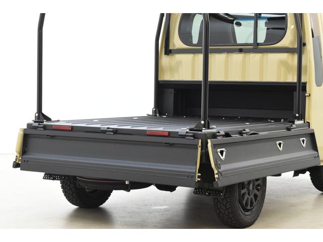 ハイゼットトラック ジャンボエクストラ MT/4WD/HARDCARGOコンプリートカー/ランクル70ベージュ&ラプター塗装/届出済未使用車(17枚目)