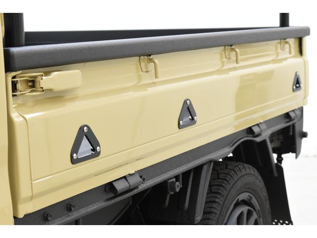 ハイゼットトラック ジャンボエクストラ MT/4WD/HARDCARGOコンプリートカー/ランクル70ベージュ&ラプター塗装/届出済未使用車(20枚目)