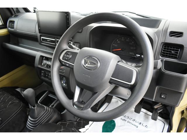 ハイゼットトラック ジャンボエクストラ MT/4WD/HARDCARGOコンプリートカー/ランクル70ベージュ&ラプター塗装/届出済未使用車(31枚目)