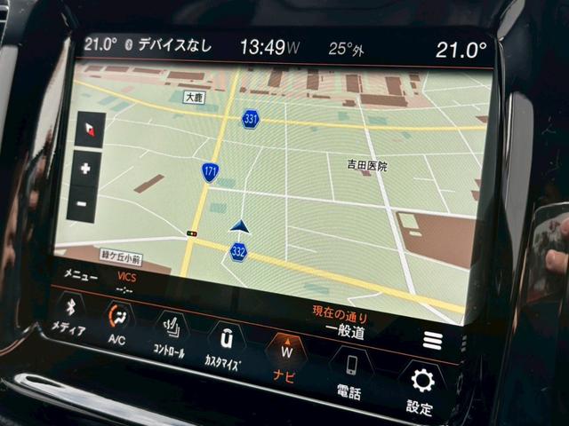 ジープ・コンパス リミテッド　禁煙　パノラマルサンルーフ　黒革シート　スマートキー　メーカーナビ　フルセグＴＶ　Ｂカメラ　衝突軽減　レーダークルーズ　レーンキープ　ｂｅａｔｓサウンド　ＢＳＭ　ＦＲソナー　パワーバックドア（19枚目）
