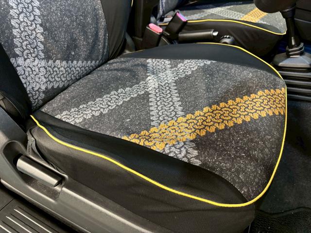 ジムニー XC ★禁煙★純正ナビ(CN-RZ856)★フルセグTV★Bluetooth★クルコン★レーンキーピング★シートヒーター★背面タイヤ★ETC★LED★CD★純正16インチアルミホイール★MT5速(16枚目)