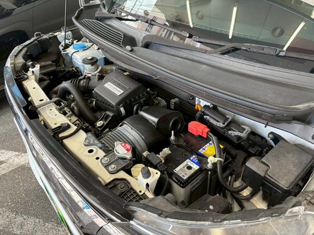 Ｎ－ＢＯＸカスタム Ｇ・Ｌターボホンダセンシング　★禁煙★純正７インチナビ★ワンセグＴＶ★Ｂカメラ★Ｂｌｕｅｔｏｏｔｈ★両側パワースライドドア★衝突軽減★レーンキーピング★レーダークルーズ★パドルシフト★コンビシート★スマートキー２個★ＬＥＤ★ＥＴＣ（12枚目）