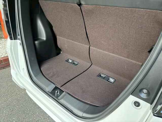 Ｎ－ＢＯＸカスタム Ｇ・Ｌターボホンダセンシング　★禁煙★純正７インチナビ★ワンセグＴＶ★Ｂカメラ★Ｂｌｕｅｔｏｏｔｈ★両側パワースライドドア★衝突軽減★レーンキーピング★レーダークルーズ★パドルシフト★コンビシート★スマートキー２個★ＬＥＤ★ＥＴＣ（39枚目）