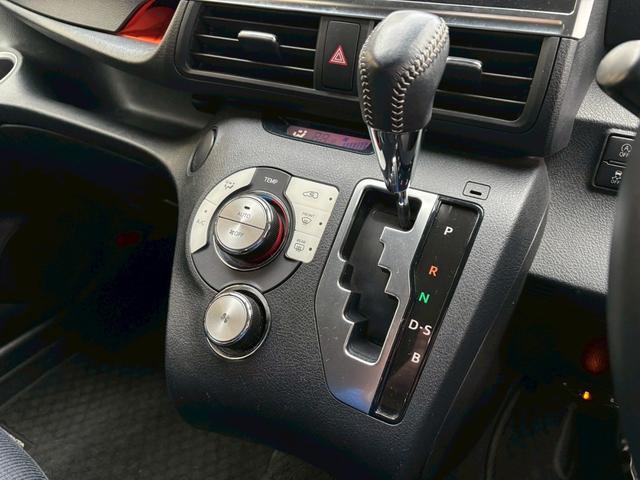 シエンタ G ★11月3入庫★禁煙★社外ナビ★フルセグTV★Bカメラ★両側パワースライドドア★衝突軽減★レーンキーピング★アイドリングストップ★ETC★Bluetooth★CD★スマートキー2個★(27枚目)