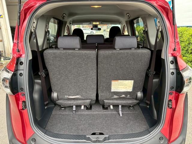 シエンタ G ★11月3入庫★禁煙★社外ナビ★フルセグTV★Bカメラ★両側パワースライドドア★衝突軽減★レーンキーピング★アイドリングストップ★ETC★Bluetooth★CD★スマートキー2個★(40枚目)