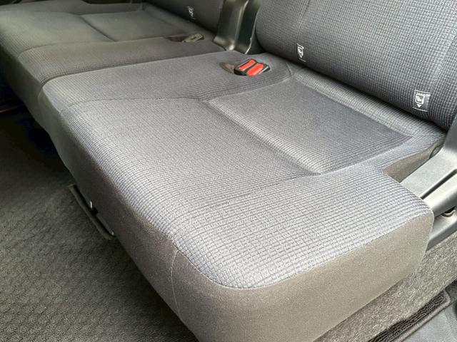 シエンタ G ★11月3入庫★禁煙★社外ナビ★フルセグTV★Bカメラ★両側パワースライドドア★衝突軽減★レーンキーピング★アイドリングストップ★ETC★Bluetooth★CD★スマートキー2個★(46枚目)