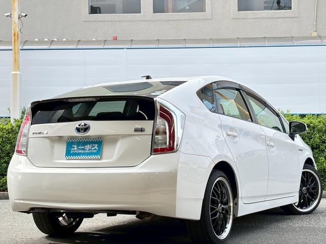 プリウス L 禁煙 社外ナビ ETC 社外18インチアルミホイール ユーザー様買取車両 内外装クリーニング済み(7枚目)