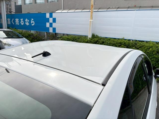 プリウス L 禁煙 社外ナビ ETC 社外18インチアルミホイール ユーザー様買取車両 内外装クリーニング済み(12枚目)
