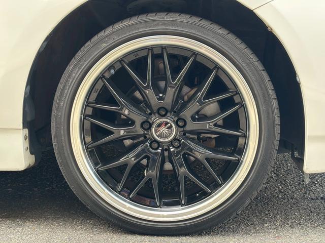 プリウス L 禁煙 社外ナビ ETC 社外18インチアルミホイール ユーザー様買取車両 内外装クリーニング済み(44枚目)