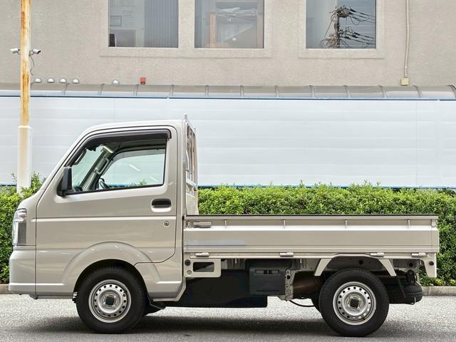 キャリイトラック ＫＣエアコン・パワステセーフティサポート装着車　禁煙　衝突軽減　レーンキーピング　アイドリングストップ　ドラレコ　荷台コンパネ　カギ２本　ユーザー様買取車両　内外装クリーニング済み（9枚目）