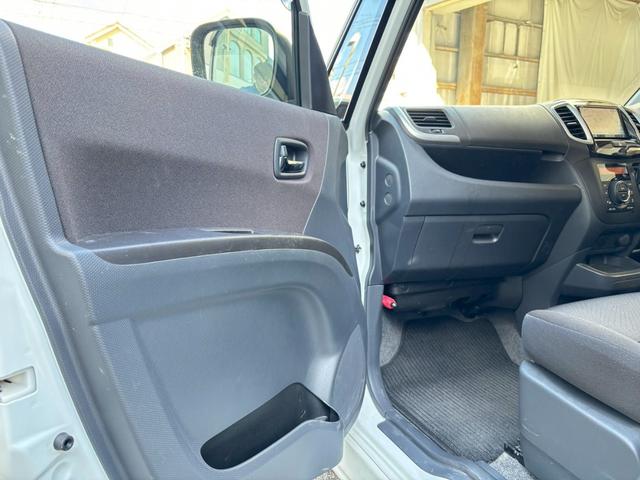 ご成約特典！ガソリン満タンにてご納車いたします♪（遠方の場合は当店出発時がガソリン満タンです。）詳しくはスタッフまで♪☆ユーポス伊丹店０１２０−１４−１２３６☆