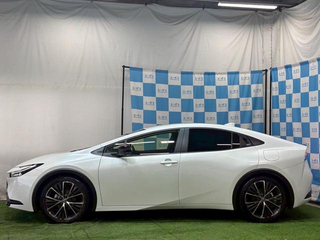 プリウス G 禁煙・8インチディスプレイオーディオ・全周囲カメラ・フルセグTV・セーフティセンス・レーダークルーズ・レーンキープ・BSM・LEDライト・シートヒーター・前後ドラレコ・ワンオーナー・スマートキー2個(10枚目)