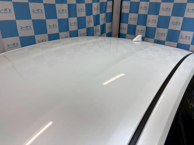 プリウス G 禁煙・8インチディスプレイオーディオ・全周囲カメラ・フルセグTV・セーフティセンス・レーダークルーズ・レーンキープ・BSM・LEDライト・シートヒーター・前後ドラレコ・ワンオーナー・スマートキー2個(12枚目)