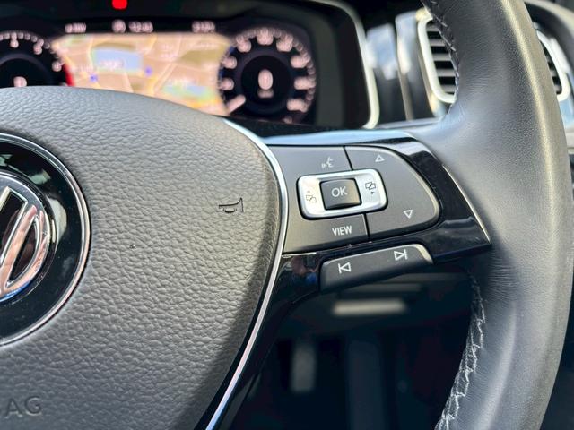 ゴルフ ＴＳＩハイライン　マイスター　禁煙・９．２インチディスカバープロナビ・フルセグＴＶ・Ｒカメラ・黒革シート・レーダークルーズ・ＢＳＭ・パワーシート・シートヒーター・スマートキー・ＥＴＣ・ドラレコ（23枚目）