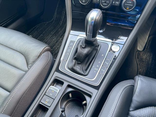 ゴルフ ＴＳＩハイライン　マイスター　禁煙・９．２インチディスカバープロナビ・フルセグＴＶ・Ｒカメラ・黒革シート・レーダークルーズ・ＢＳＭ・パワーシート・シートヒーター・スマートキー・ＥＴＣ・ドラレコ（24枚目）