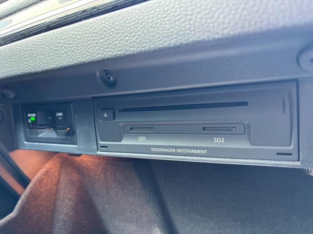 ゴルフ ＴＳＩハイライン　マイスター　禁煙・９．２インチディスカバープロナビ・フルセグＴＶ・Ｒカメラ・黒革シート・レーダークルーズ・ＢＳＭ・パワーシート・シートヒーター・スマートキー・ＥＴＣ・ドラレコ（26枚目）