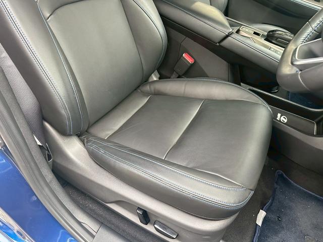 オーラ オーテック　禁煙・９インチコネクトナビ・ＢＯＳＥ・プロパイロット・全周囲カメラ・フルセグＴＶ・黒革シート・デジタルインナーミラー・シートヒーター・ＢＳＭ・ＬＥＤライト・寒冷地（16枚目）