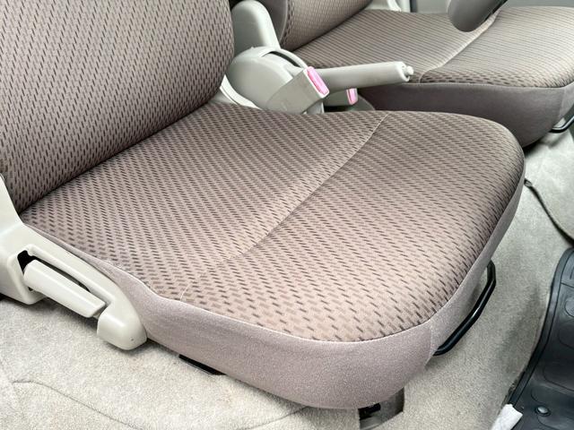 全国陸送ご納車致します。料金をわかりやすくしております。（離島・北海道・沖縄の料金はお問合せください。高額車両や特殊車両は料金が変わります）詳しくはスタッフまで♪ユーポス伊丹店０１２０−１４−１２３６