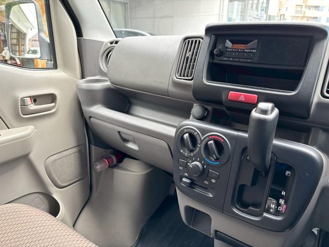 ご成約特典！ガソリン満タンにてご納車いたします♪（遠方の場合は当店出発時がガソリン満タンです。）詳しくはスタッフまで♪☆ユーポス伊丹店０１２０−１４−１２３６☆