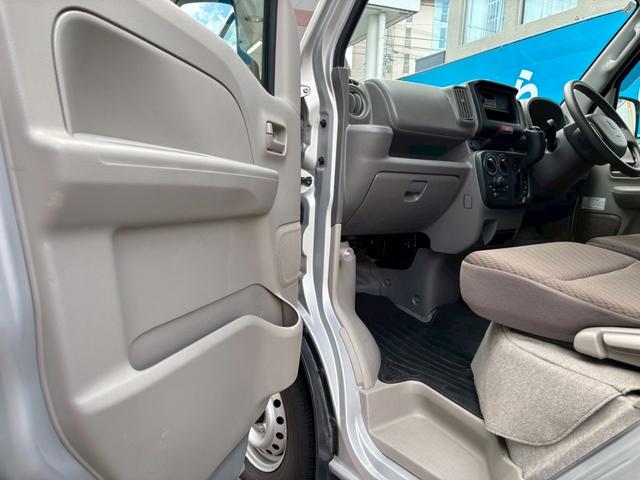 安心の総額表示♪総額表示でご購入できます♪（兵庫県以外は県外登録費用・陸送費用がかかります。）詳しくはスタッフまで♪ユーポス伊丹店０１２０−１４−１２３６☆