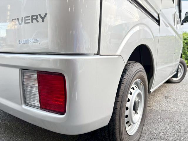 ご成約特典！ガソリン満タンにてご納車いたします♪（遠方の場合は当店出発時がガソリン満タンです。）詳しくはスタッフまで♪☆ユーポス伊丹店０１２０−１４−１２３６☆